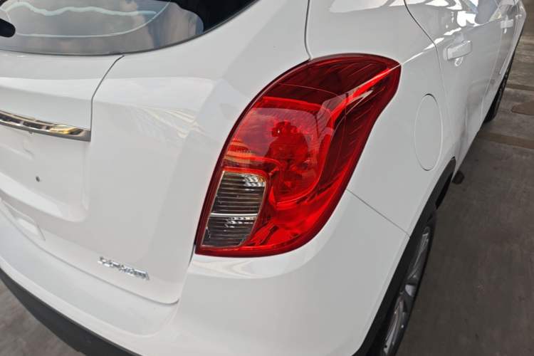 Used Buick Encore 2018 18T Automatic Two-Wheel Drive Urban Leading Model Right Rear Taillight