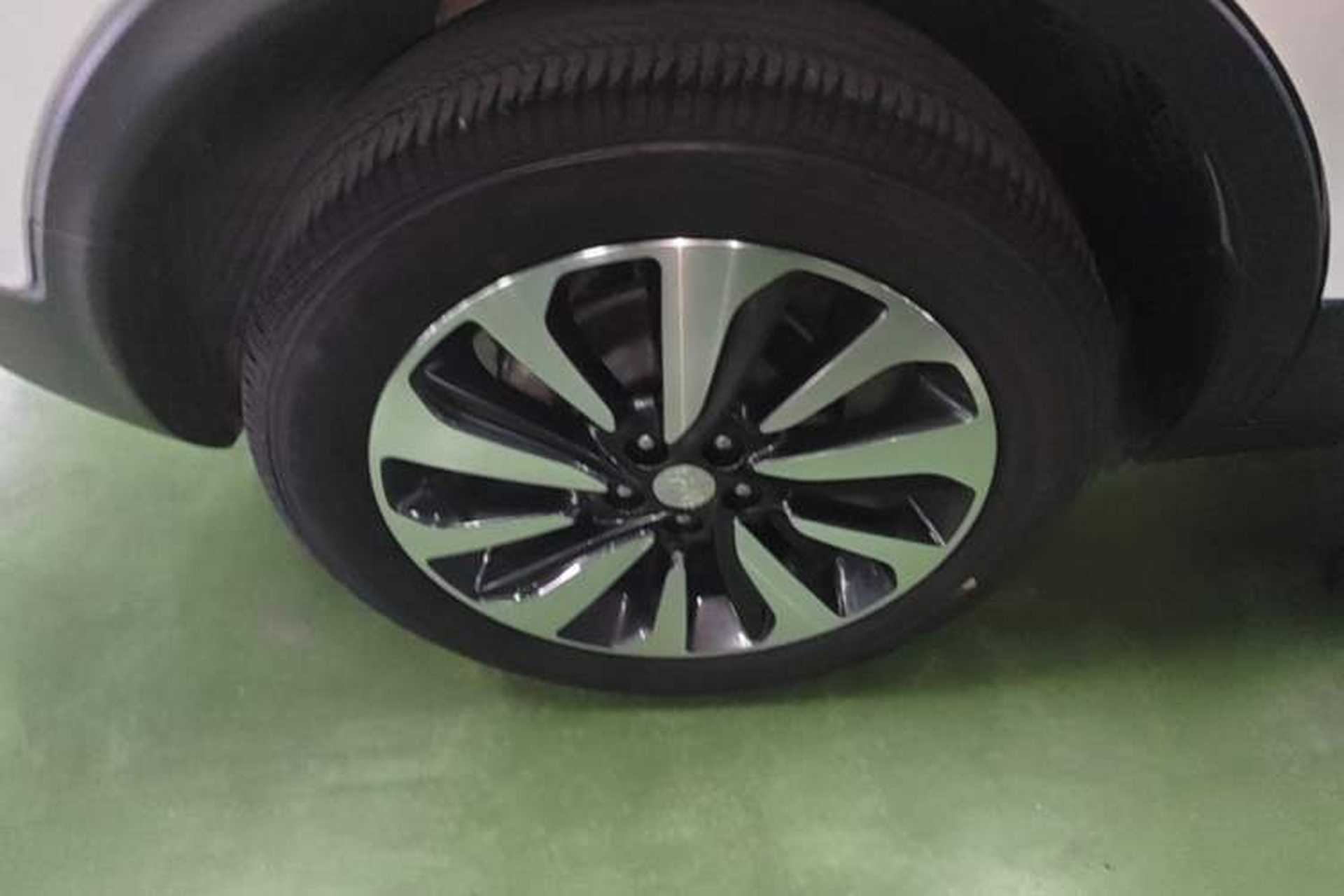 Used Buick Encore 2018 18T Automatic Two-Wheel Drive Urban Elite Model Right Rear Wheel Hub