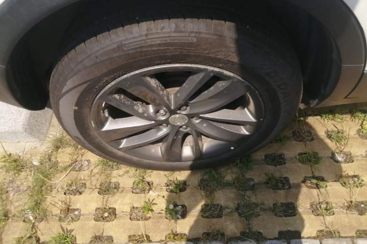Used Buick Encore 2018 18T Automatic Two-Wheel Drive Urban Leading Model Right Rear Wheel Hub