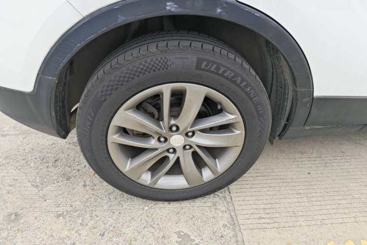 Used Buick Encore 2018 18T Automatic Two-Wheel Drive Urban Leading Model Right Rear Wheel Hub