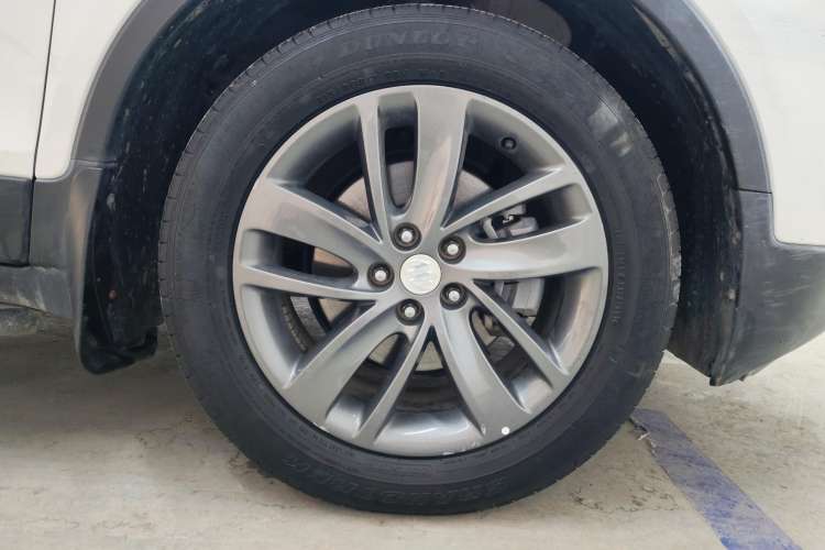 Used Buick Encore 2018 18T Automatic Two-Wheel Drive Urban Leading Model Right Rear Wheel Hub