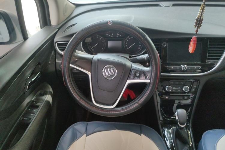 Used Buick Encore 2018 18T Automatic Two-Wheel Drive Urban Leading Model Steering Wheel