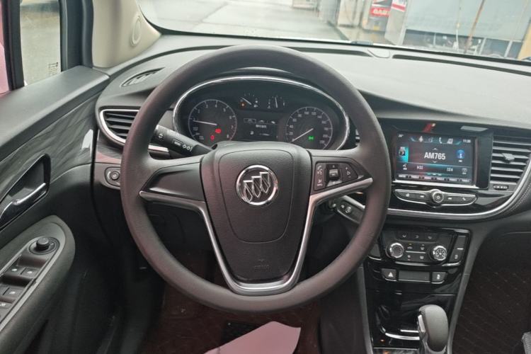 Used Buick Encore 2018 18T Automatic Two-Wheel Drive Urban Leading Model Steering Wheel