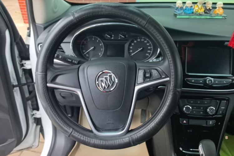 Used Buick Encore 2018 18T Automatic Two-Wheel Drive Urban Leading Model Steering Wheel