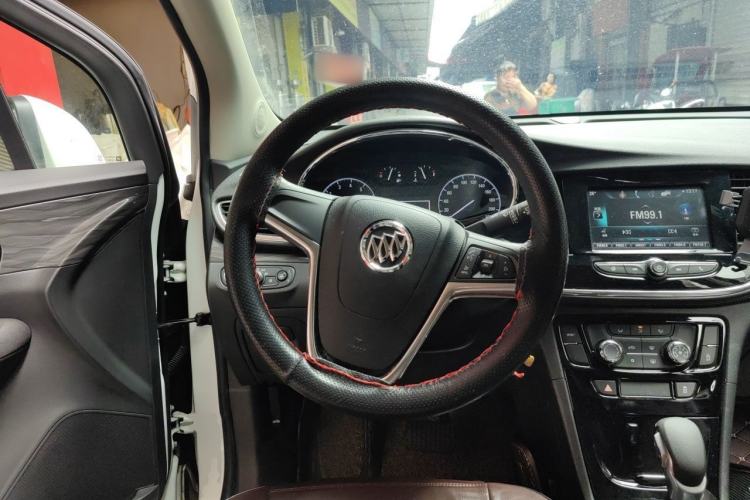Used Buick Encore 2018 18T Automatic Two-Wheel Drive Urban Leading Model Steering Wheel