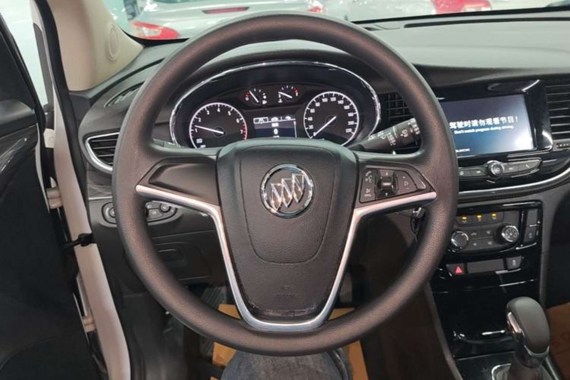 Used Buick Encore 2018 18T Automatic Two-Wheel Drive Urban Leading Model Steering Wheel