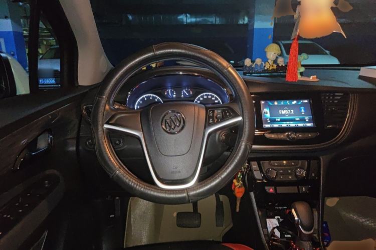 Used Buick Encore 2018 18T Automatic Two-Wheel Drive Urban Leading Model Steering Wheel