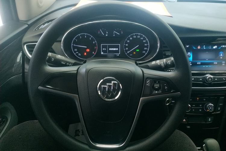 Used Buick Encore 2018 18T Automatic Two-Wheel Drive Urban Leading Model Steering Wheel