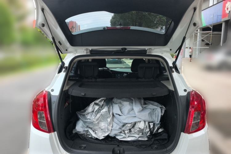 Used Buick Encore 2018 18T Automatic Two-Wheel Drive Urban Leading Model Trunk