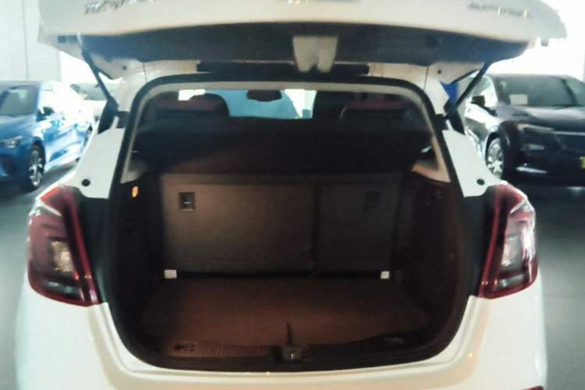 Used Buick Encore 2018 18T Automatic Two-Wheel Drive Urban Elite Model Trunk