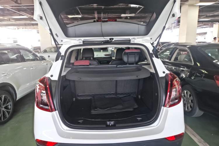 Used Buick Encore 2018 18T Automatic Two-Wheel Drive Urban Elite Model Trunk