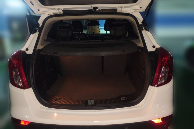 Used Buick Encore 2018 18T Automatic Two-Wheel Drive Urban Leading Model Trunk