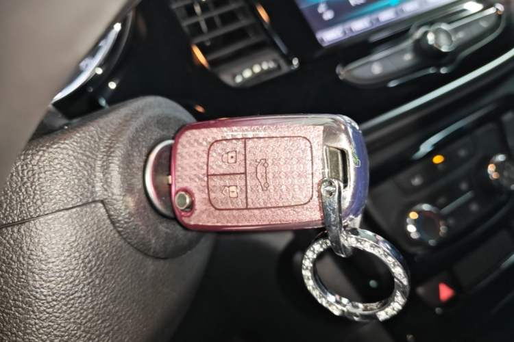 Used Buick Encore 2018 18T Automatic Two-Wheel Drive Urban Leading Model Vehicle Key