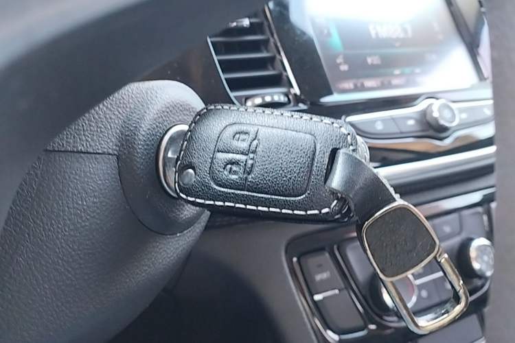 Used Buick Encore 2018 18T Automatic Two-Wheel Drive Urban Leading Model Vehicle Key