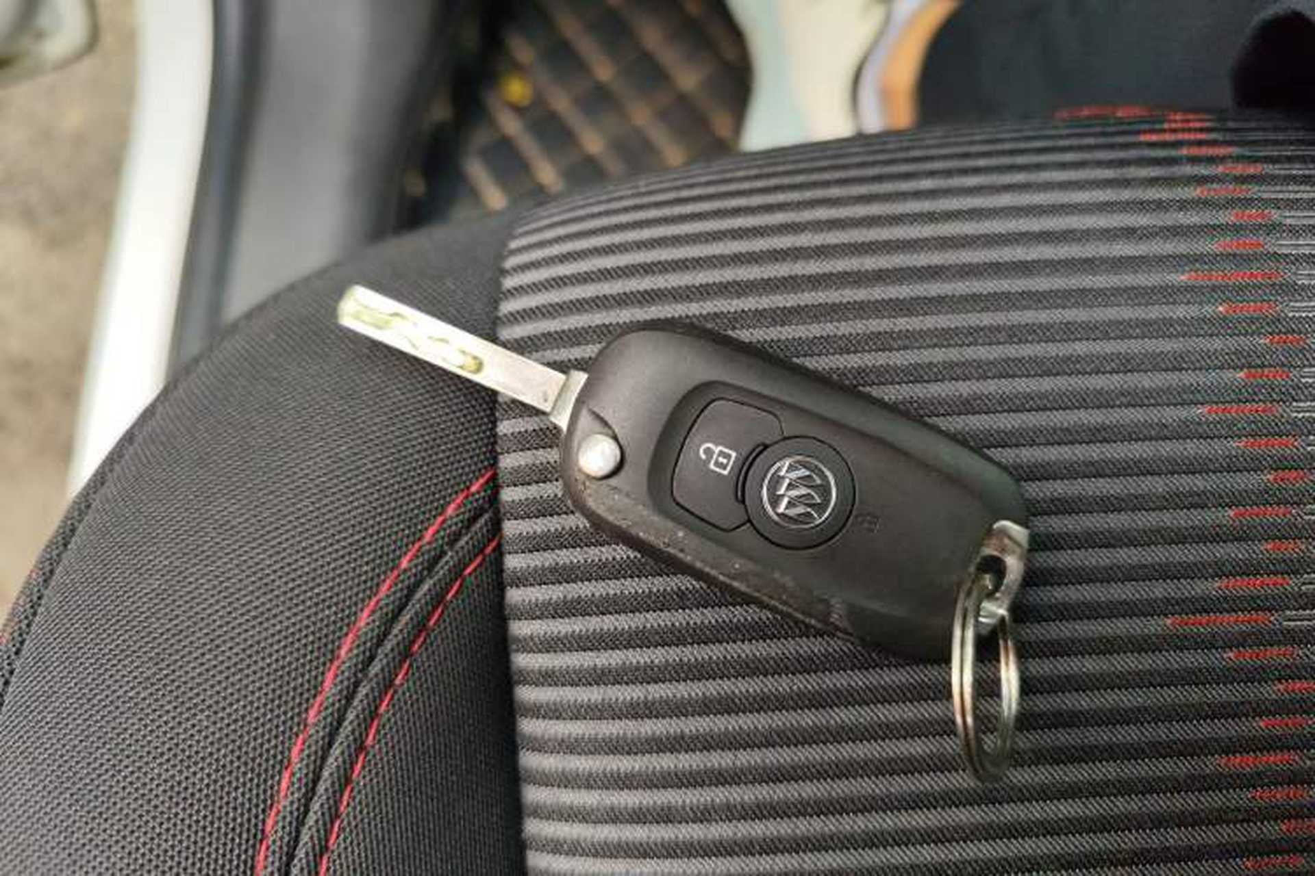 Used Buick Encore 2018 18T Automatic Two-Wheel Drive Urban Leading Model Vehicle Key