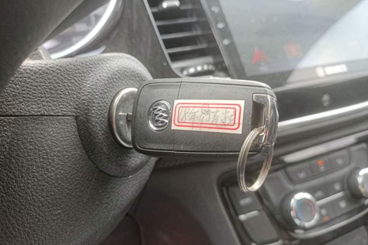 Used Buick Encore 2018 18T Automatic Two-Wheel Drive Urban Leading Model Vehicle Key