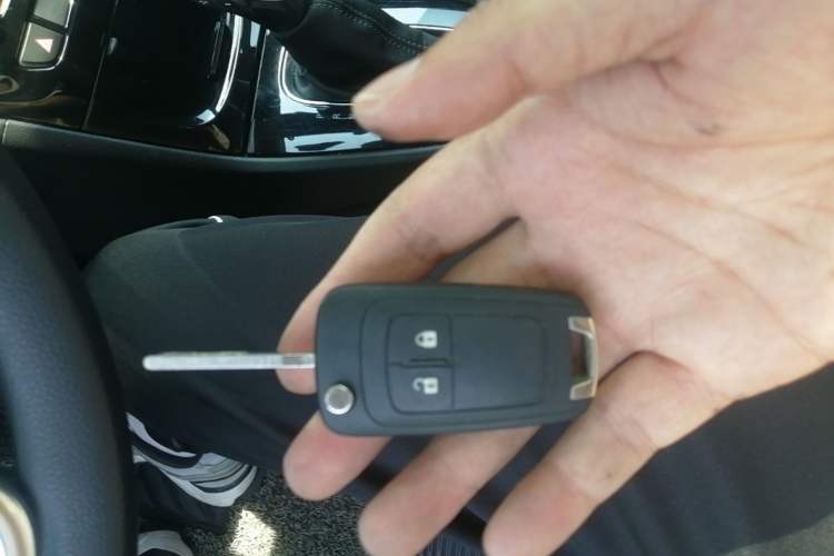 Used Buick Encore 2018 18T Automatic Two-Wheel Drive Urban Leading Model Vehicle Key