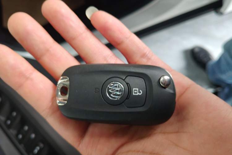 Used Buick Encore 2018 18T Automatic Two-Wheel Drive Urban Leading Model Vehicle Key