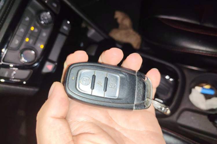 Used Buick Encore 2018 18T Automatic Two-Wheel Drive Urban Leading Model Vehicle Key