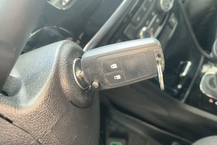 Used Buick Encore 2018 18T Automatic Two-Wheel Drive Urban Leading Model Vehicle Key