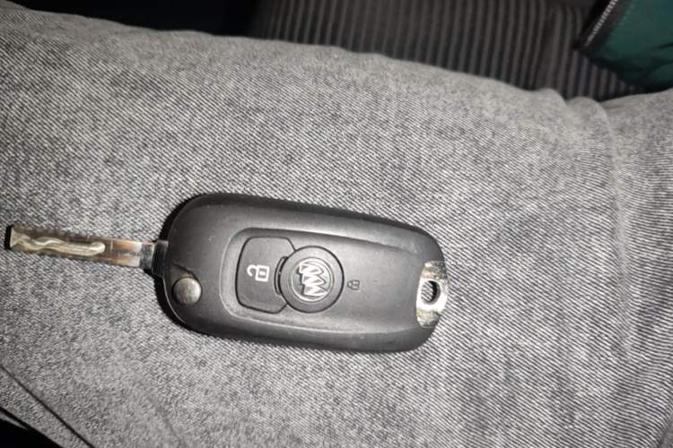Used Buick Encore 2018 18T Automatic Two-Wheel Drive Urban Leading Model Vehicle Key
