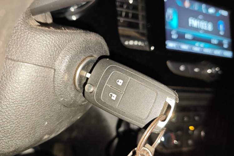 Used Buick Encore 2018 18T Automatic Two-Wheel Drive Urban Leading Model Vehicle Key