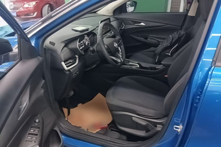 Used Buick Encore 2020 20T CVT Elite Edition Driver Seat