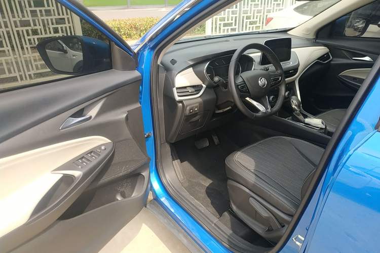 Used Buick Encore 2020 15T Automatic Comfort Version Driver Seat