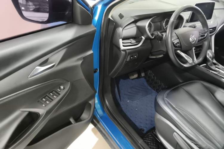 Used Buick Encore 2020 20T CVT Elite Edition Driver Seat