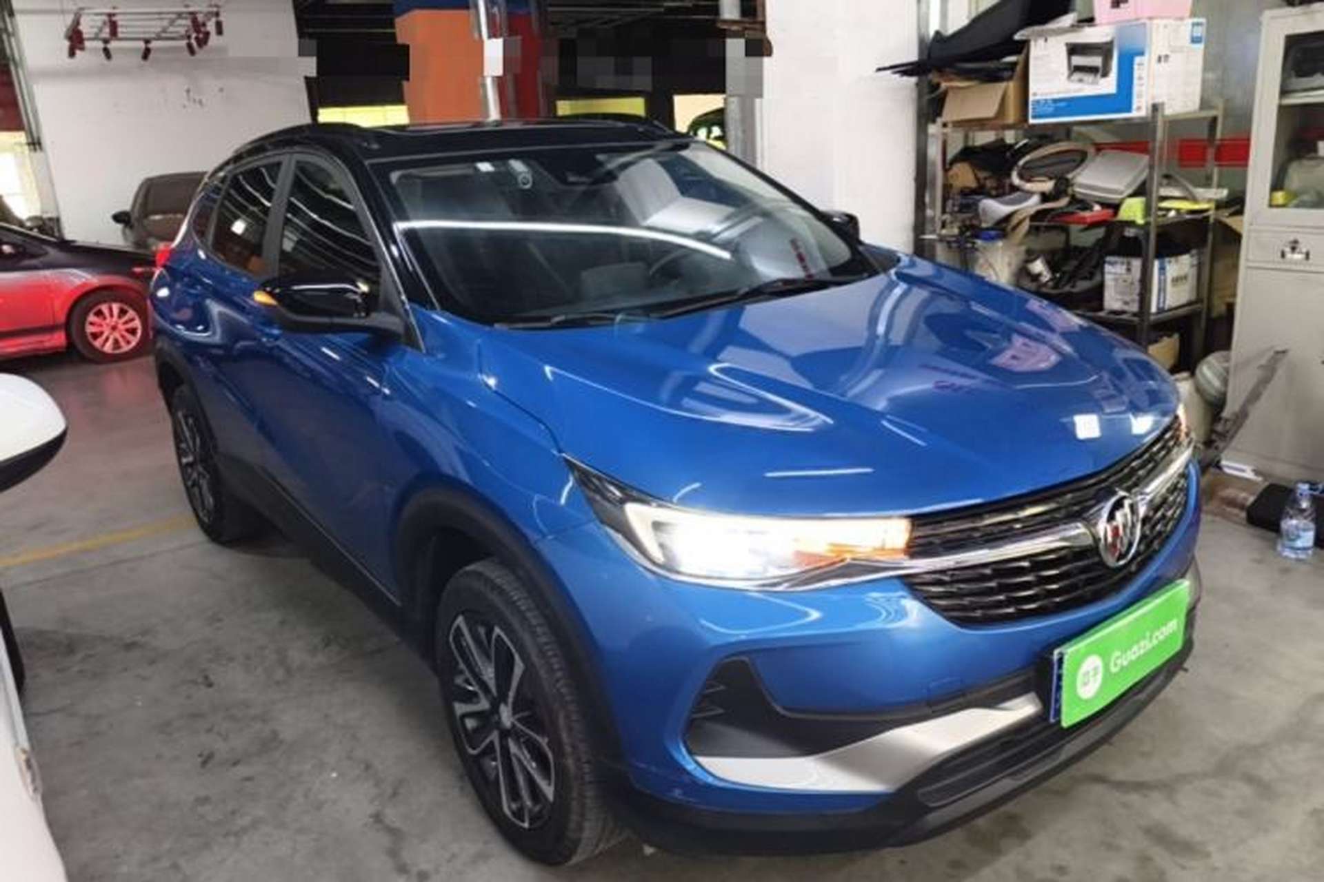 Used Buick Encore 2020 20T CVT Elite Edition Front Right 45 Deg