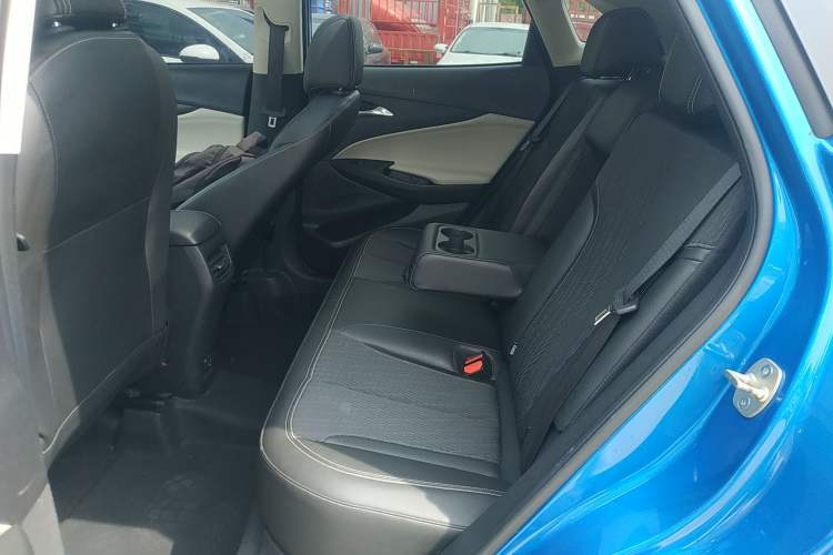 Used Buick Encore 2020 15T Automatic Comfort Version Left Rear Seat