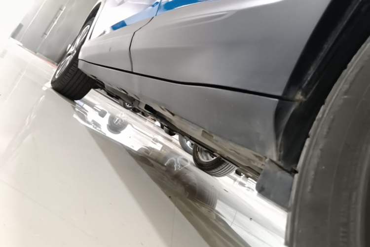 Used Buick Encore 2020 20T CVT Elite Edition Left Side Sill