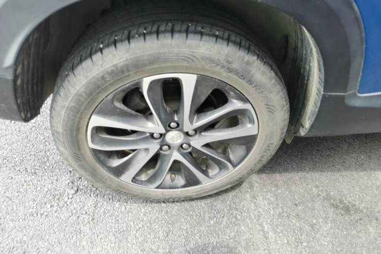 Used Buick Encore 2020 20T CVT Elite Edition Right Rear Wheel Hub