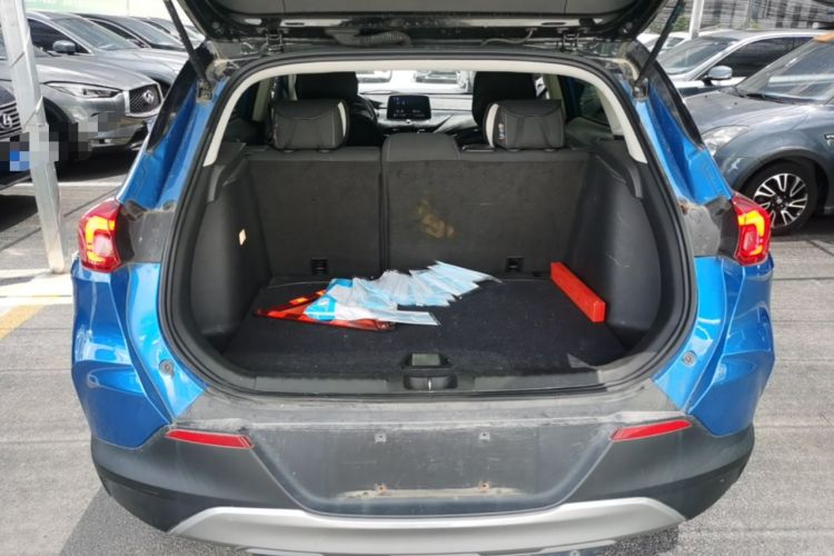 Used Buick Encore 2020 20T CVT Elite Edition Trunk