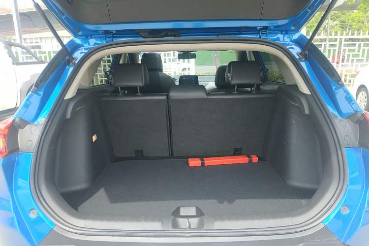 Used Buick Encore 2020 15T Automatic Comfort Version Trunk