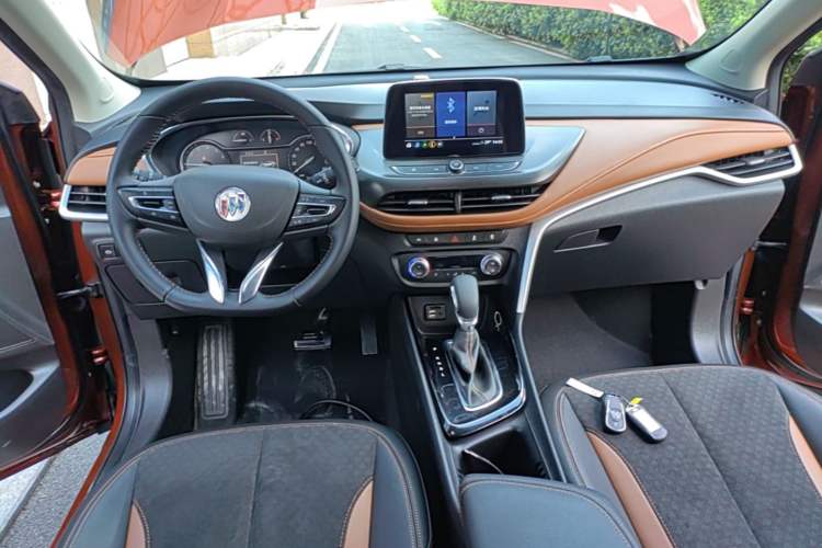 Used Buick Encore 2020 20T CVT Luxury Edition Center Console