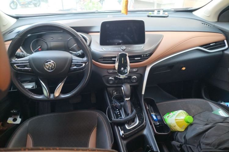 Used Buick Encore 2020 20T CVT Luxury Edition Center Console