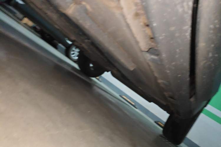 Used Buick Encore 2020 20T CVT Elite Edition Chassis Front Left