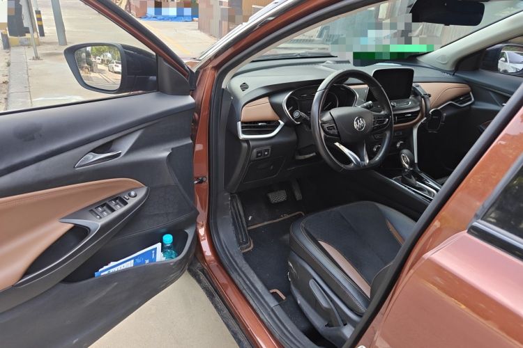 Used Buick Encore 2020 20T CVT Luxury Edition Driver Seat
