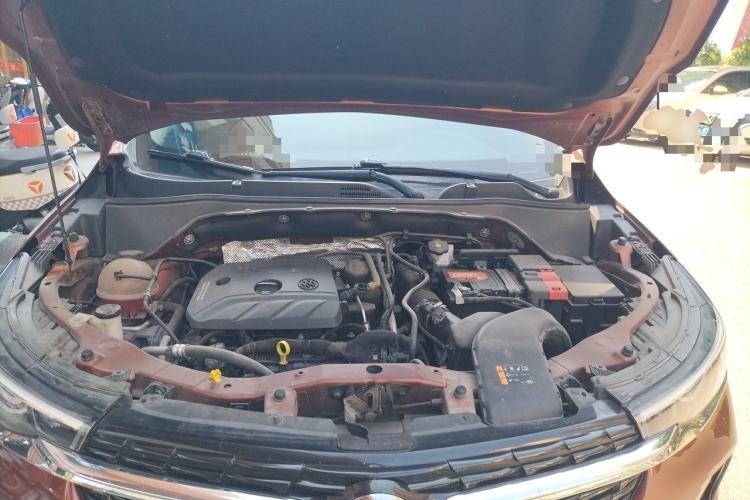 Used Buick Encore 2020 20T CVT Luxury Edition Engine Bay
