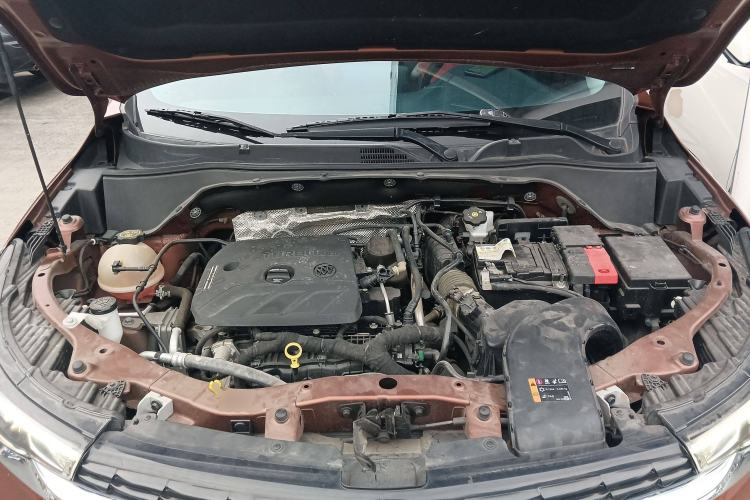 Used Buick Encore 2020 20T CVT Elite Edition Engine Bay