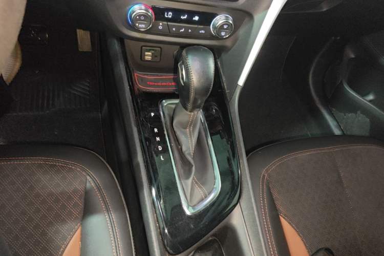 Used Buick Encore 2020 20T CVT Luxury Edition Gear Lever