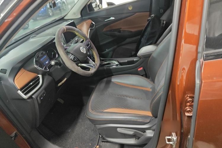 Used Buick Encore 2020 20T CVT Luxury Edition Left Front Seat