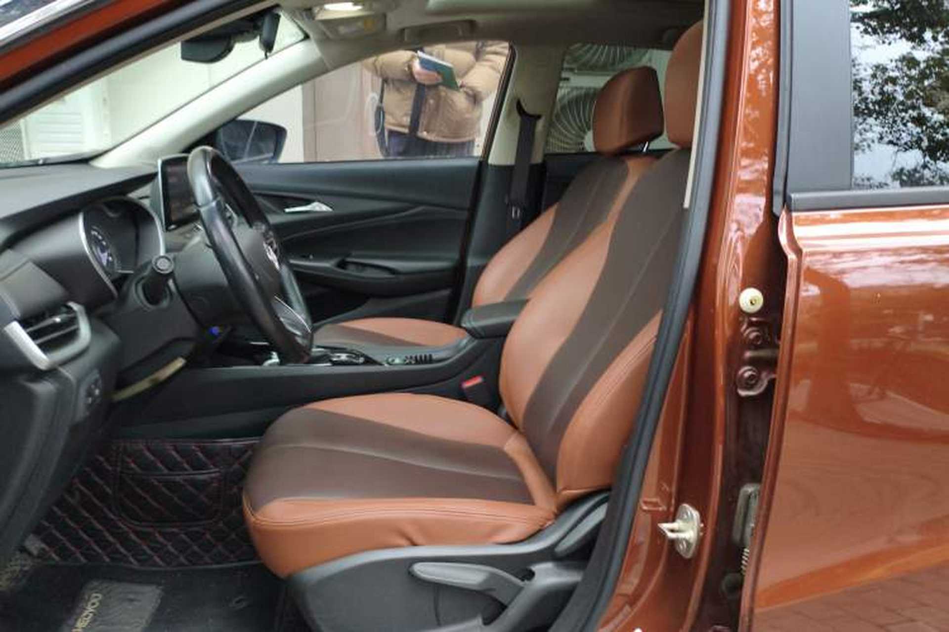 Used Buick Encore 2020 20T CVT Elite Edition Left Front Seat