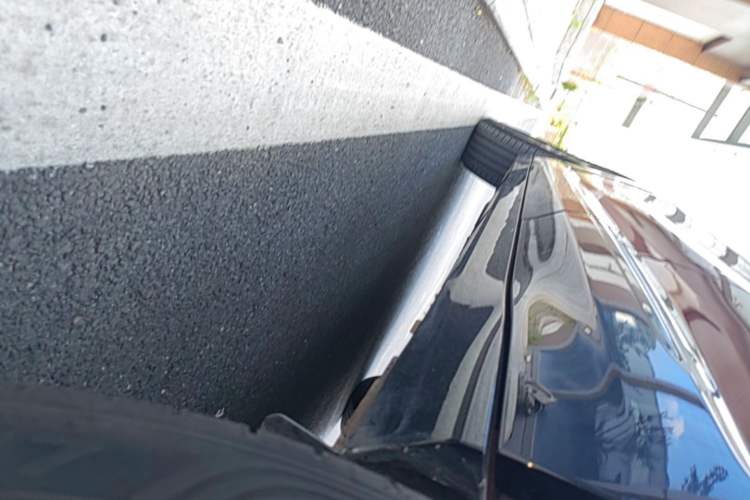 Used Buick Encore 2020 20T CVT Luxury Edition Left Side Sill