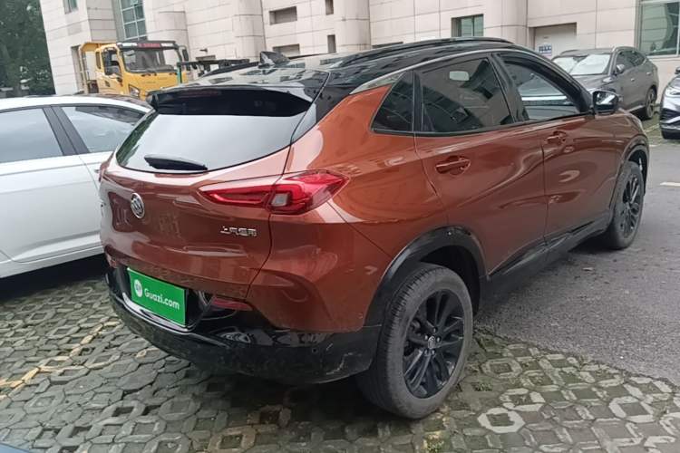 Used Buick Encore 2020 20T CVT Luxury Edition Rear Right 45 Deg