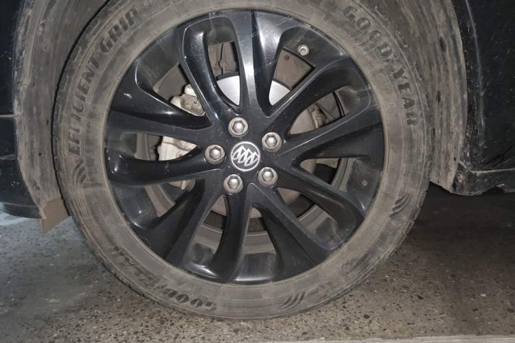 Used Buick Encore 2020 20T CVT Luxury Edition Right Front Wheel Hub