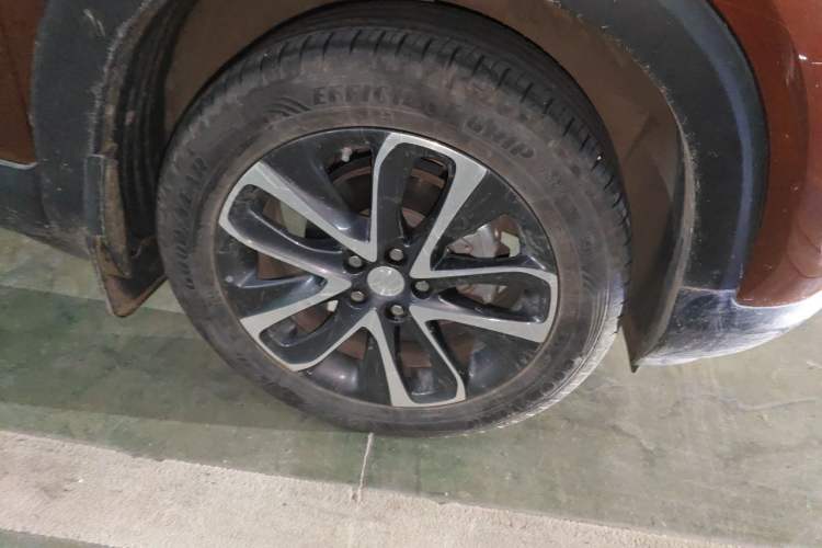Used Buick Encore 2020 20T CVT Elite Edition Right Front Wheel Hub