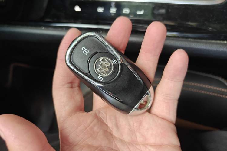 Used Buick Encore 2020 20T CVT Luxury Edition Vehicle Key