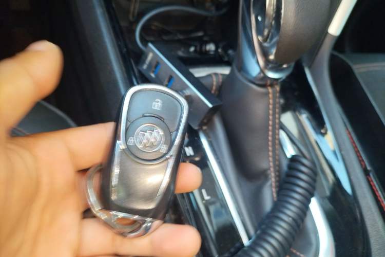 Used Buick Encore 2020 20T CVT Luxury Edition Vehicle Key